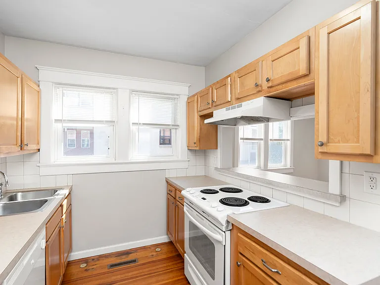 444 S Wayne Ave #2 — Photo 9