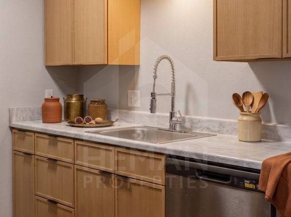 408 W Cale St APT 4