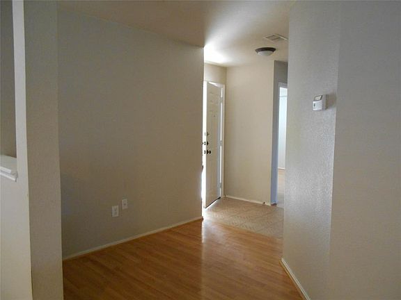 3rd image of 2612 Sierra Dr