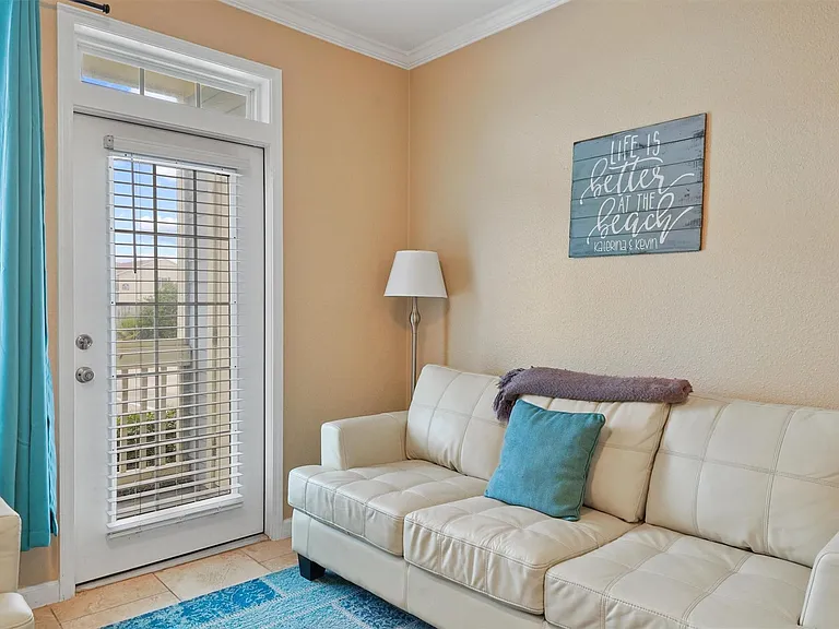 7000 Seawall Blvd #911 — Photo 15