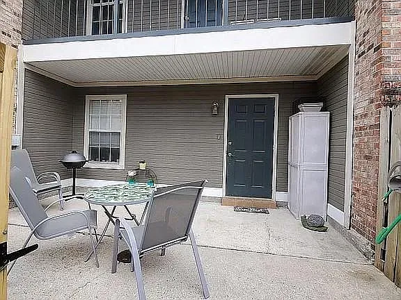 4624 Parkoaks Dr #12 — Photo 9
