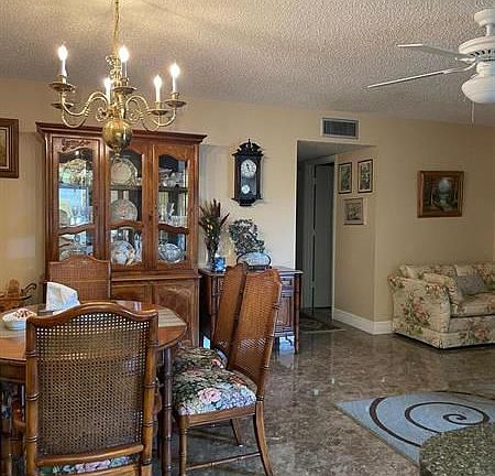 3rd image of 5433 Lakefront Blvd APT C