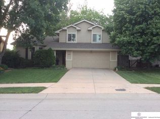 16506 Ehlers St, Omaha, NE 68135