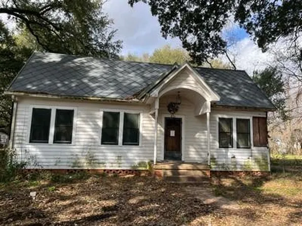 616 S Holly St, Bunkie, LA 71322