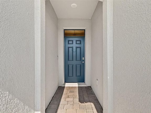 2nd image of 1558 Tisbury Point