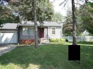 508 S 12th Ave, St Charles, IL 60174