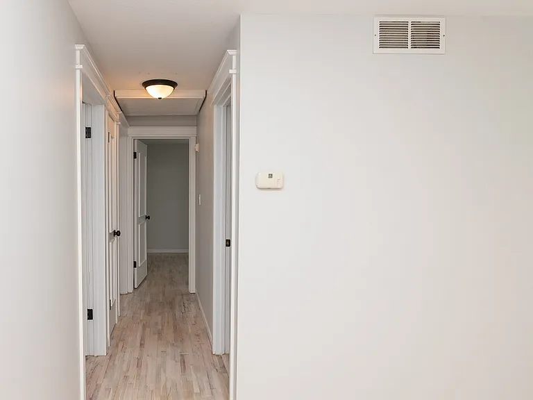 2113 Melody Dr — Photo 2