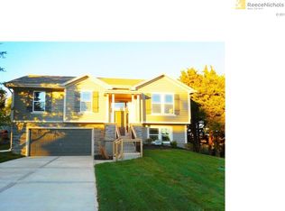 19559 W 121st St, Olathe, KS 66061