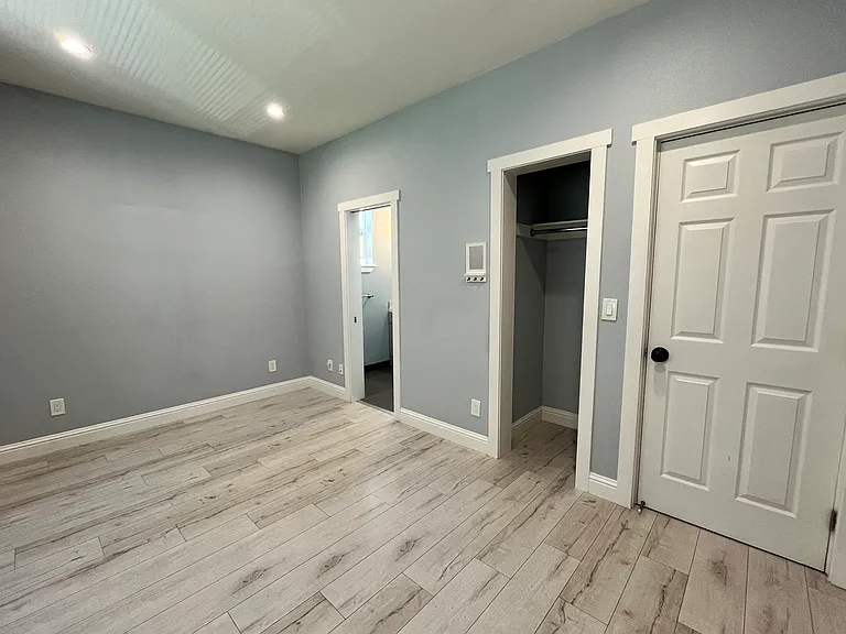 435 S 7th St #4 — Photo 8