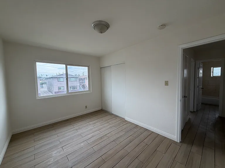 155 N Vecino Dr #159 — Photo 18