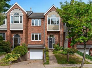 107 Anchor Dr, Halifax, NS B3N 3B9