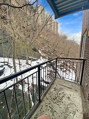 Rented by Swythe, Inc. | media 23