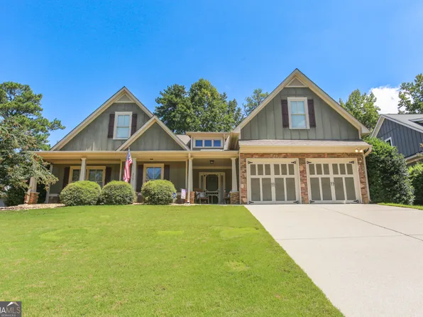 313 Wooded Glen Ln, Carrollton, GA 30117