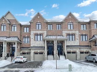 7 Elkington Cres, Whitby, ON L1P0L7