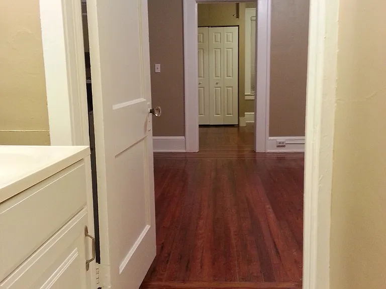 2528 Park St #1 — Photo 6