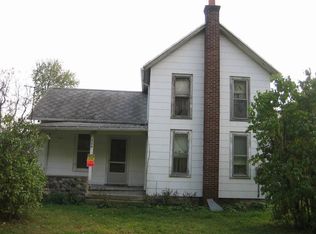 230 E Northfield Church Rd, Whitmore Lake, MI 48189