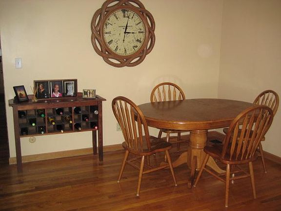 4th image of 3682 W Arrowhead Dr