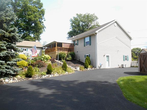 4th image of 7 Alvern Ave