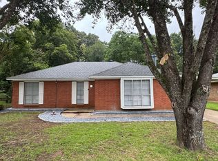 205 Townsend Dr, Montgomery, AL 36117