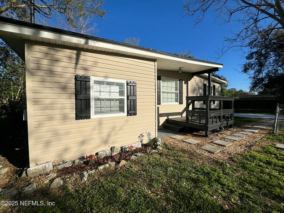 1st image of 13603 LYLE Road