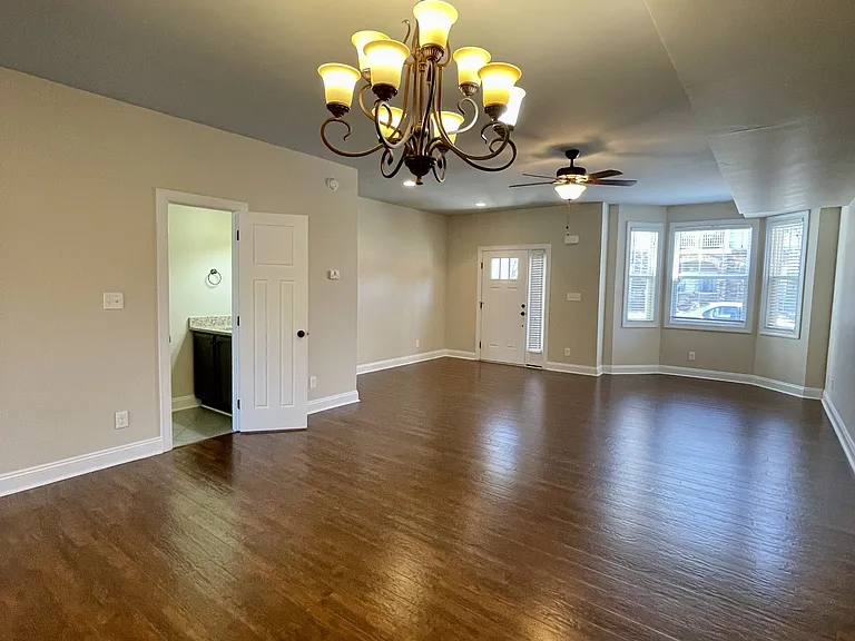 123 Portico St #1 — Photo 19