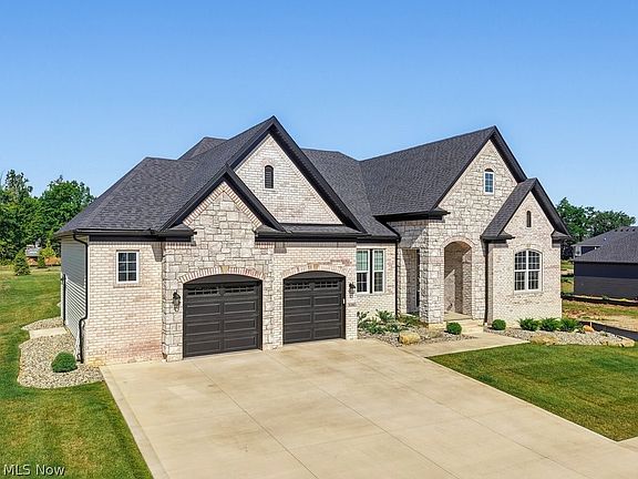 2nd image of 336 Arboretum Ct