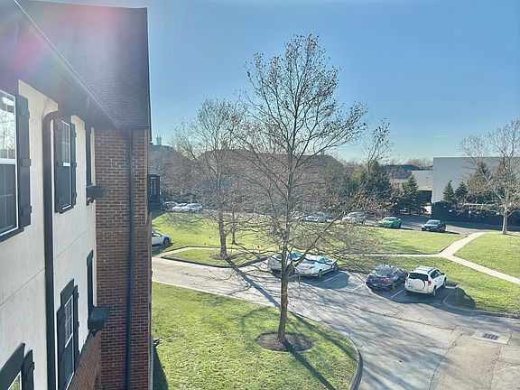 4th image of 6055 Craughwell Ln