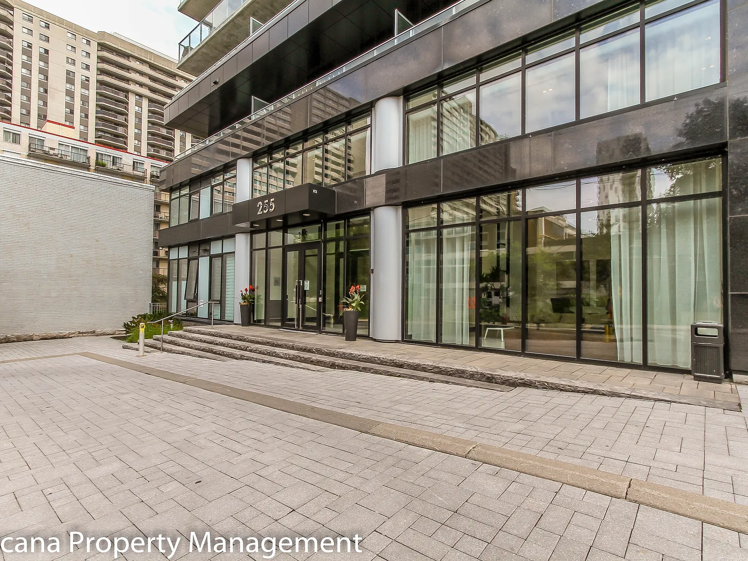 255 Bay Street - 1008 — Photo 2