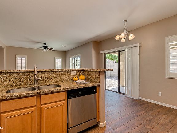 5th image of 1066 S Sacramento Pl