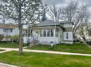 214 Beaver St, Beaver Dam, WI 53916