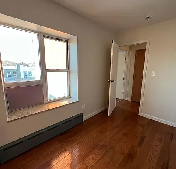 2138 38th St #3 — Photo 10