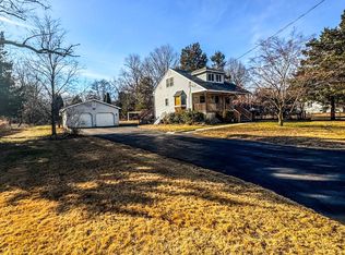 353 Gardens Ave, Atco, NJ 08004