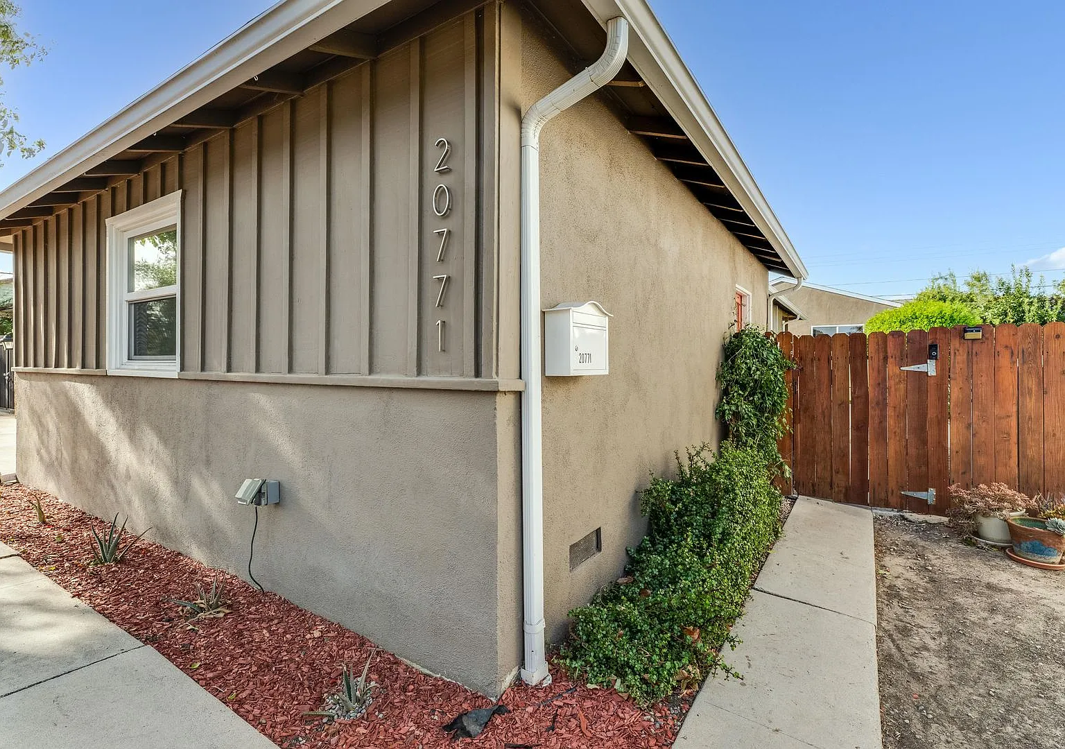 20773 Skouras Dr — Photo 1