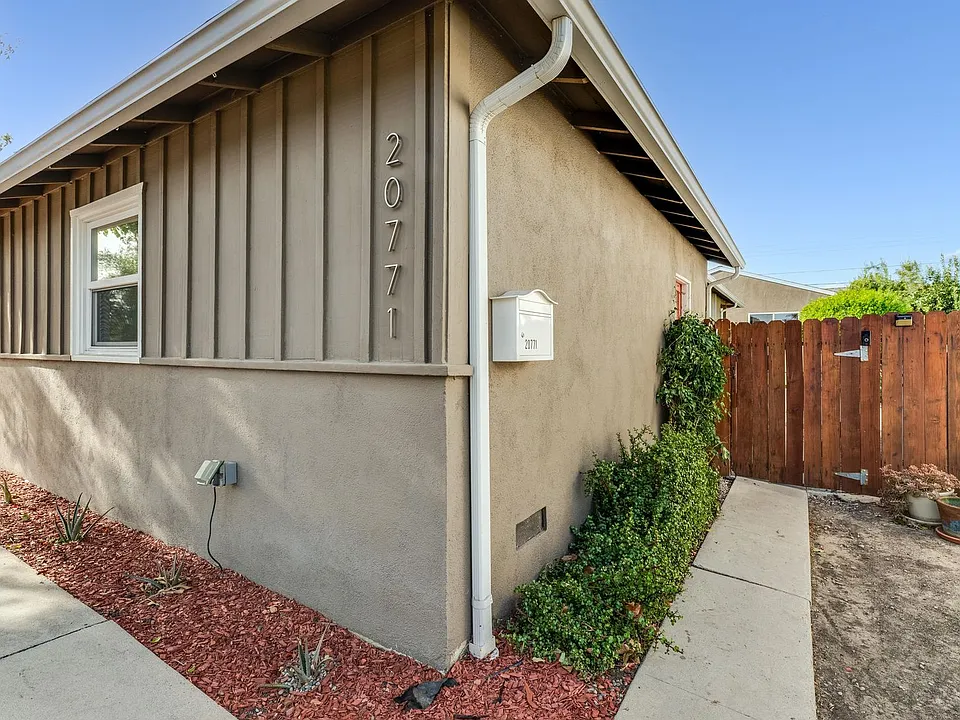 20773 Skouras Dr