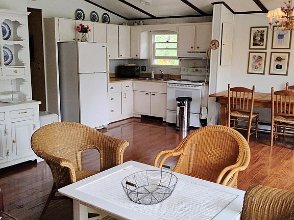 5th image of 125 Dogwood Dr