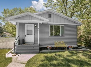 827 10th Ave SE, Saint Cloud, MN 56304