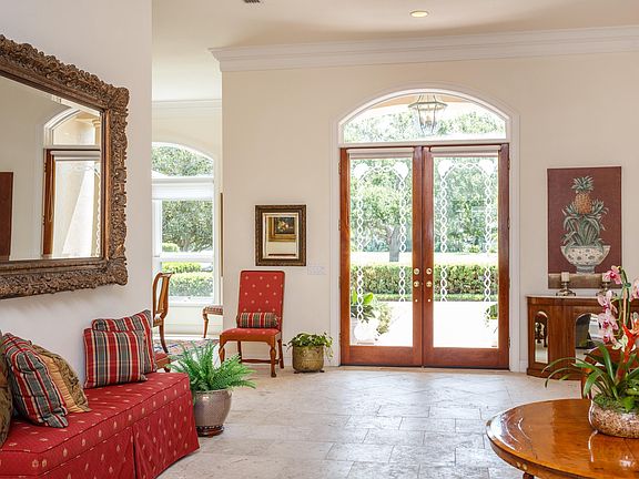 4th image of 2713 Spruce Creek Blvd