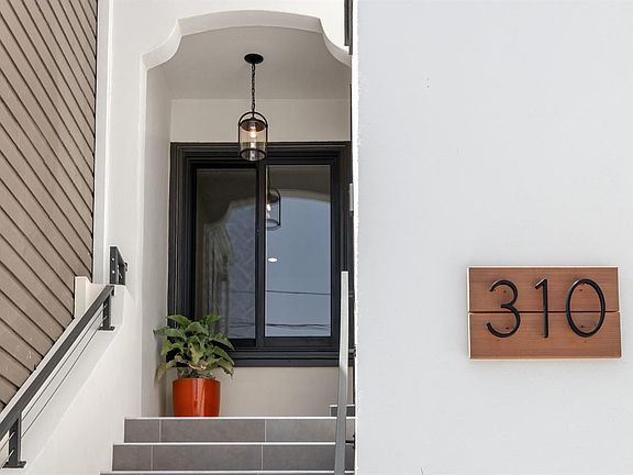 5th image of 310 Delano Ave