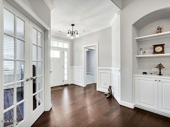 5th image of 6358 Saxon Meadow Drive