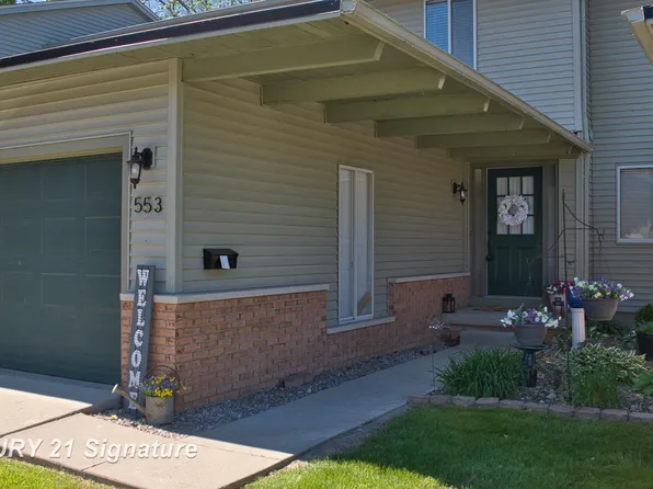 553 Oakbrook Cir, Flushing, MI 48433