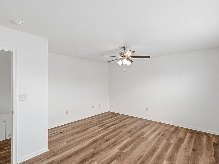 2412-2414 Calder Ct. — Photo 29