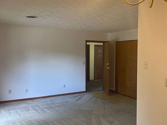 3rd image of 3009 Union St APT 2-C