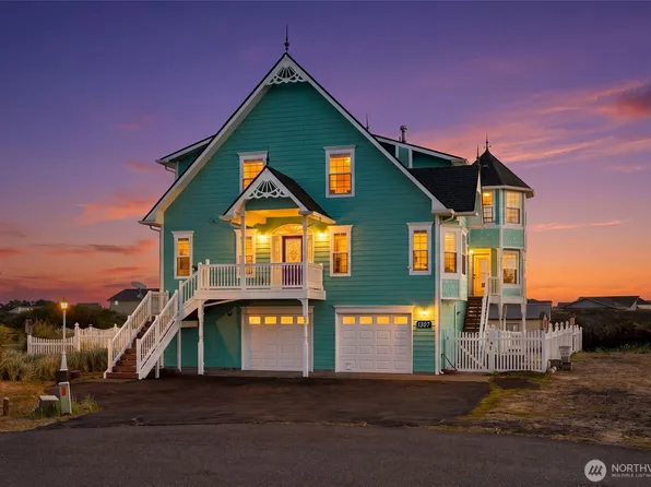 1307 Polara Court SW, Ocean Shores, WA 98569