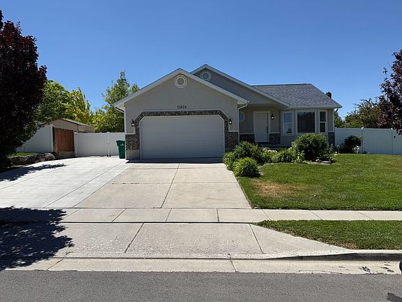 2nd image of 13878 S Shaggy Peak Dr