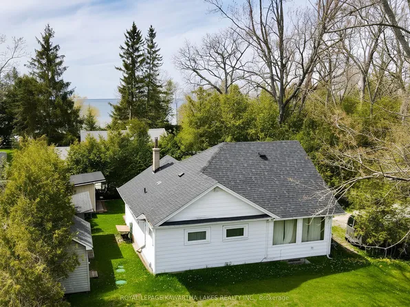 8 Sandy Cove Ln, Georgina, ON L0E 1E0