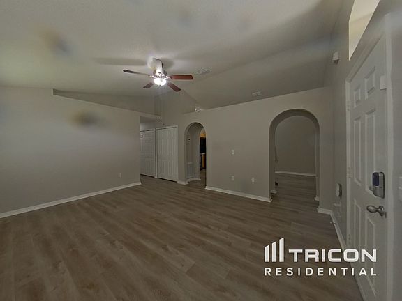 2nd image of 30635 Birdhouse Dr