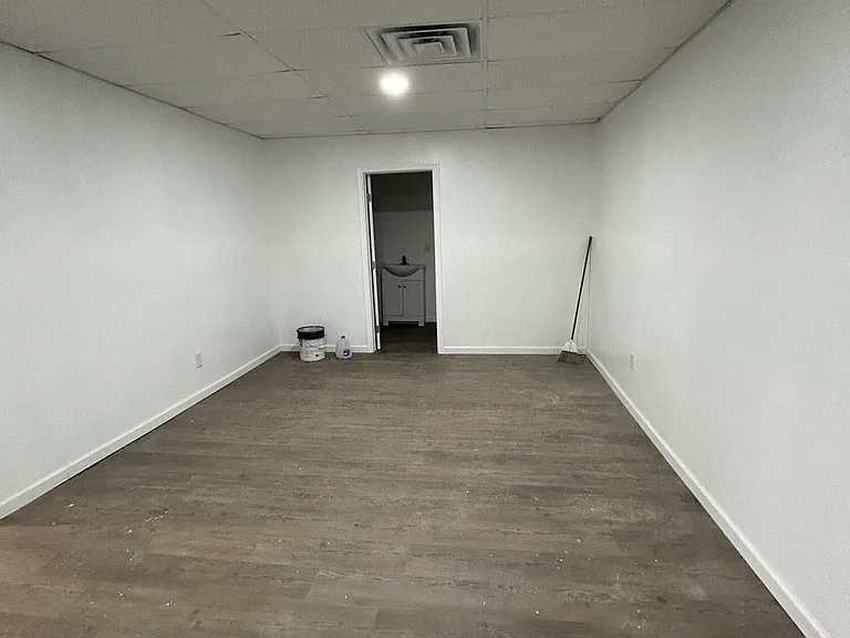 352 Market 1st Floor St — Photo 5