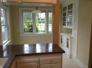 1214 W Powell Blvd, Gresham, OR 97030