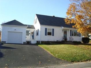 67 Bodwell St, Somerset, MA 02726