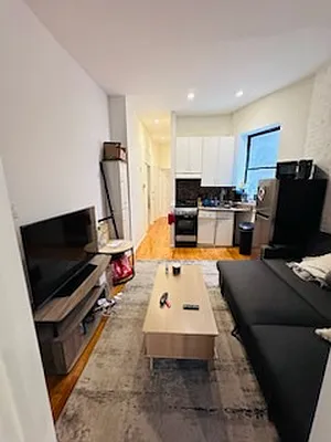 Rented by Point NYC | media 9